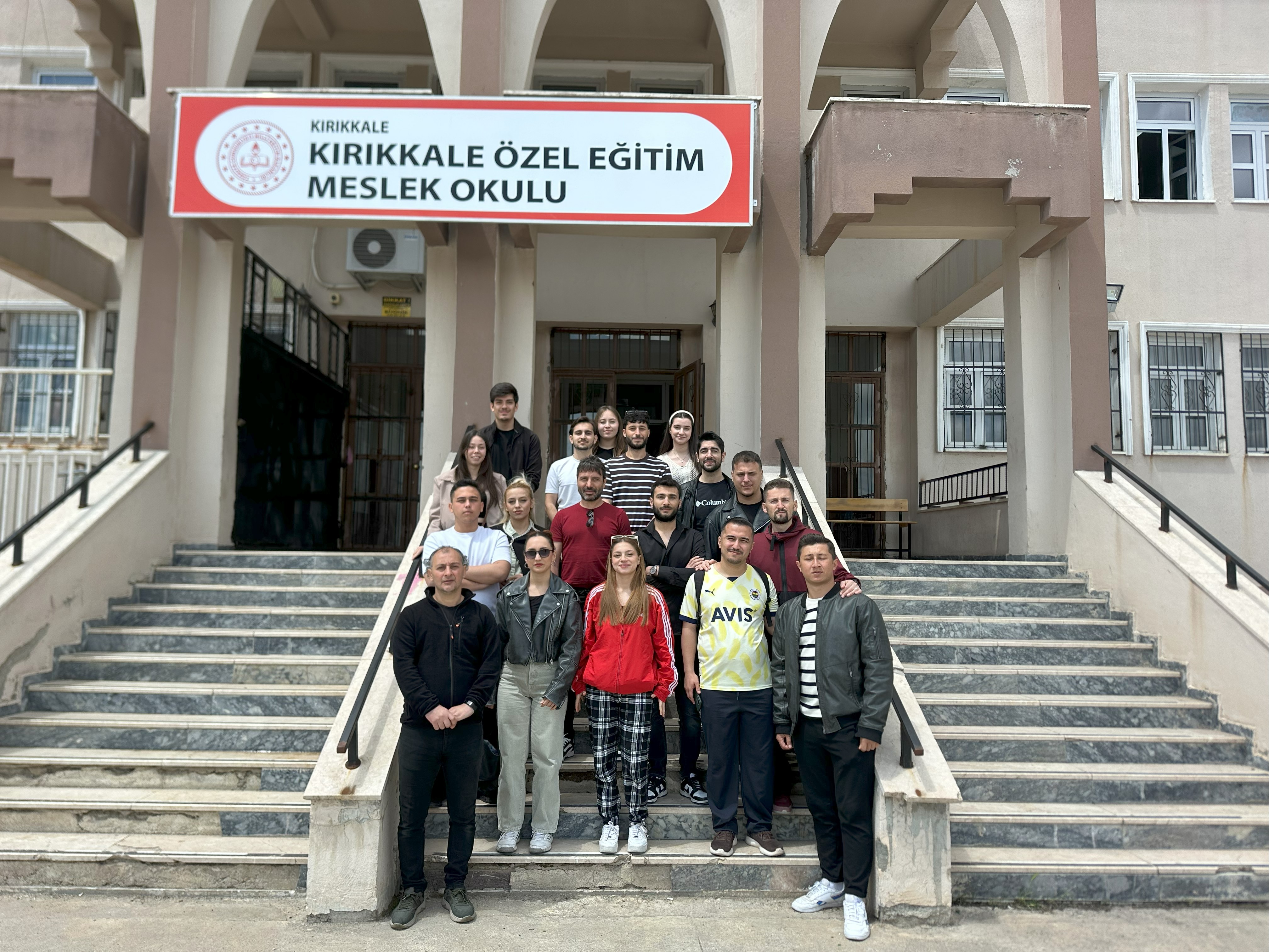 Beden Eğitimi Öğretmenliği Bölümü Öğrencilerinden Kırıkkale Özel Eğitim Meslek Okulu’na Ziyaret